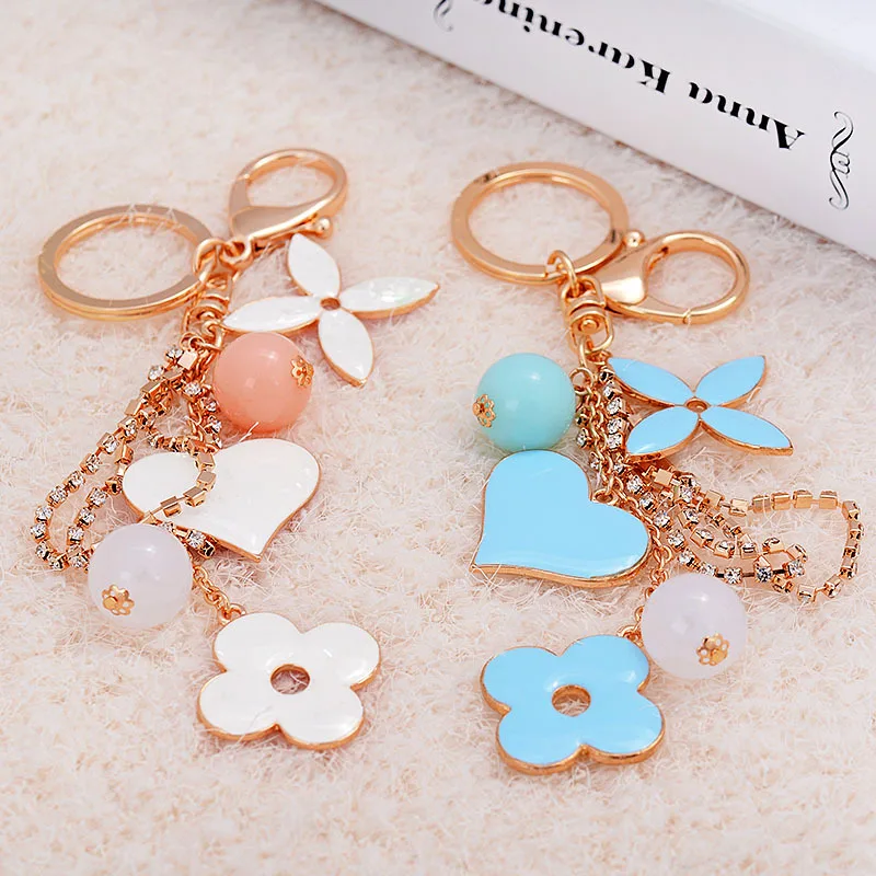 Cute Crystal Rhinestones Four Leaf Clover Keychain Alloy Heart Llavero Charm Auto Trinket Key Ring Women Bag Porte Clef Pendant
Cute Crystal Rhinestones Four Leaf Clover Keychain Alloy Heart Llavero Charm Auto Trinket Key Ring Women Bag Porte Clef Pendant