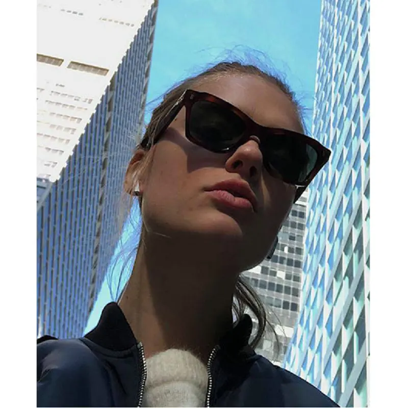2018 Fashion Oversized Women cat Sunglasses brand designer Retro Square Sun Glasses Unisex rivet punk sunglasses UV400 FML
2018 Fashion Oversized Women cat Sunglasses brand designer Retro Square Sun Glasses Unisex rivet punk sunglasses UV400 FML