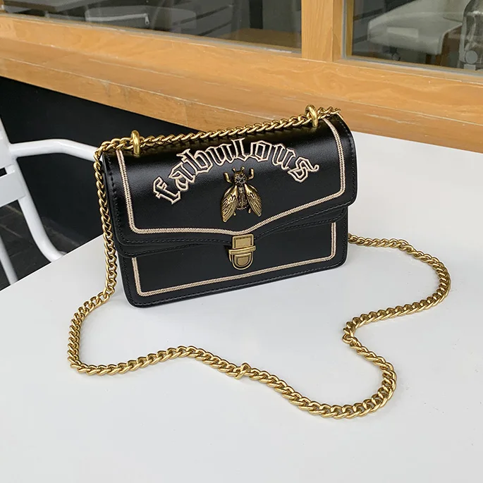 Best selling 2019 latest version of the designer limited edition package limited color chain honey Messenger bag women's handbag
Best selling 2019 latest version of the designer limited edition package limited color chain honey Messenger bag women's handbag