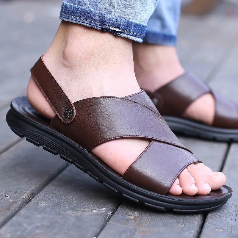 2019 Summer Men Sandals Genuine Leather Summer Shoes Men Beach Sandals Flat Cow Leather Male Black Sandal KA1094
2019 Summer Men Sandals Genuine Leather Summer Shoes Men Beach Sandals Flat Cow Leather Male Black Sandal KA1094