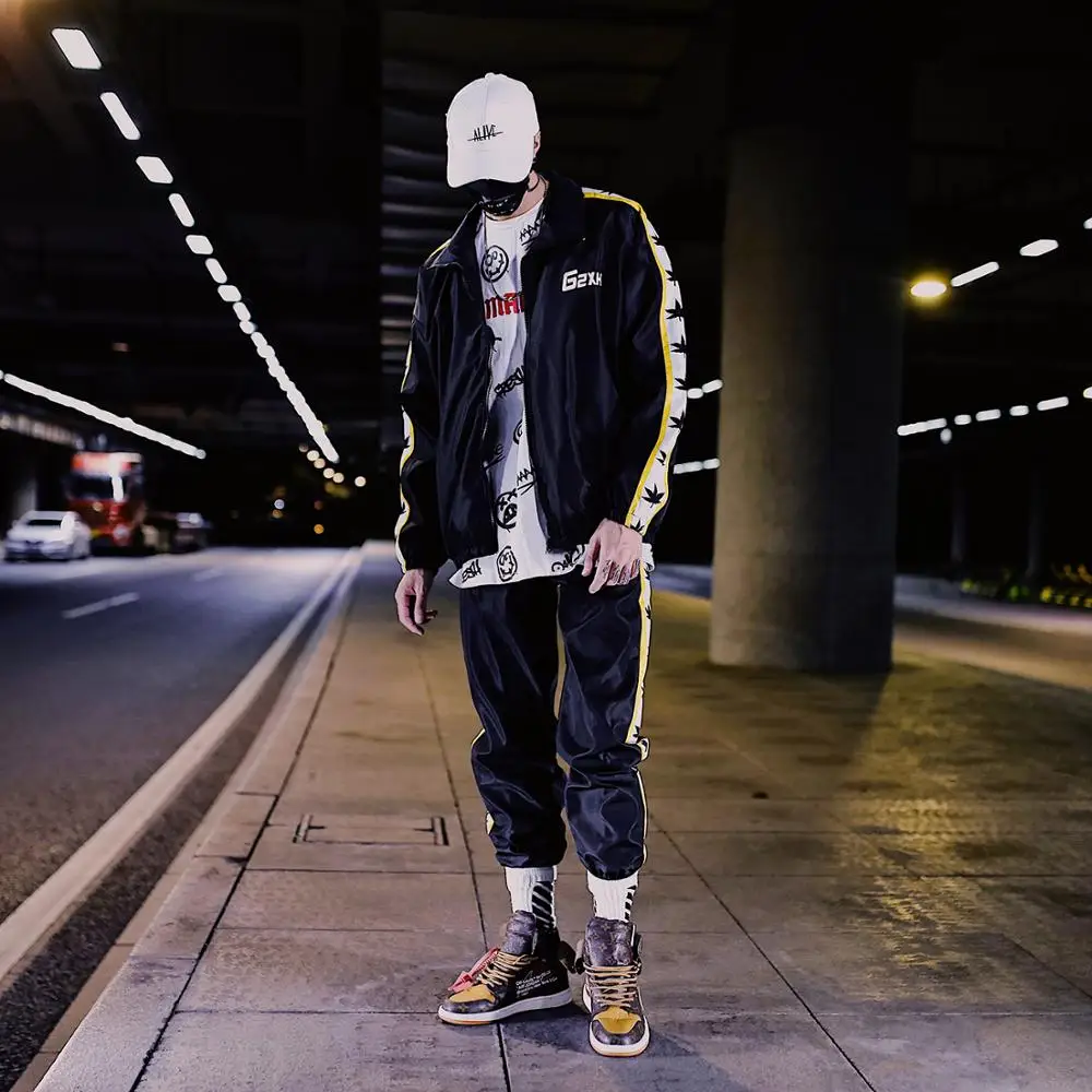 New Brand Leaf Pattern Fashion Suits Jacket+Pants Loose Hip Hop Harajuku Streetwear Casual Hombre Spring Autumn Sets
New Brand Leaf Pattern Fashion Suits Jacket+Pants Loose Hip Hop Harajuku Streetwear Casual Hombre Spring Autumn Sets