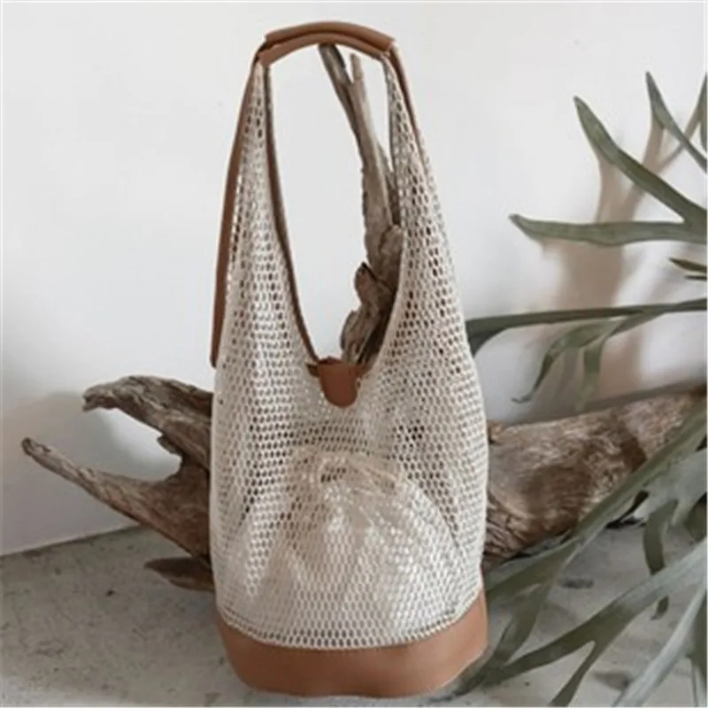 High Quality Hollow Out Women Bucket Bags Vintage Shoulder Bag Crossbody High Capacity Women Messenger Bags Ladies Handbags
High Quality Hollow Out Women Bucket Bags Vintage Shoulder Bag Crossbody High Capacity Women Messenger Bags Ladies Handbags