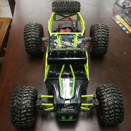Wltoys 12428 12423 Feiyue FY-03 1/12 RC Car Spare Parts upgrade large tires red blue green tire
Wltoys 12428 12423 Feiyue FY-03 1/12 RC Car Spare Parts upgrade large tires red blue green tire
