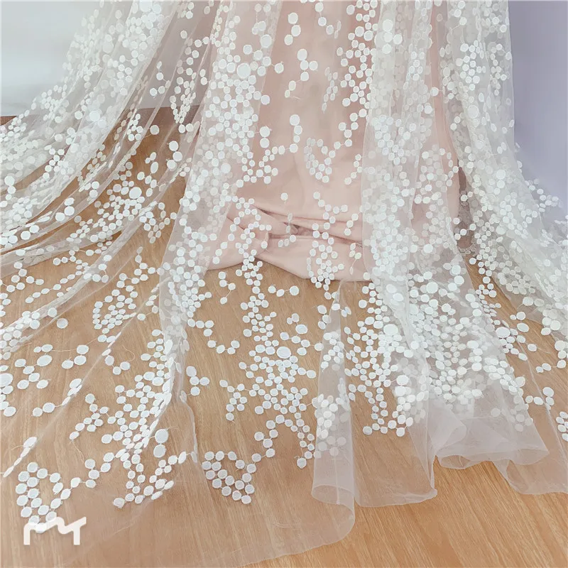 2019 new style dots mesh dots DIY sewing french mesh embroidery lace fabric couture designer wedding gown dress fabric
2019 new style dots mesh dots DIY sewing french mesh embroidery lace fabric couture designer wedding gown dress fabric