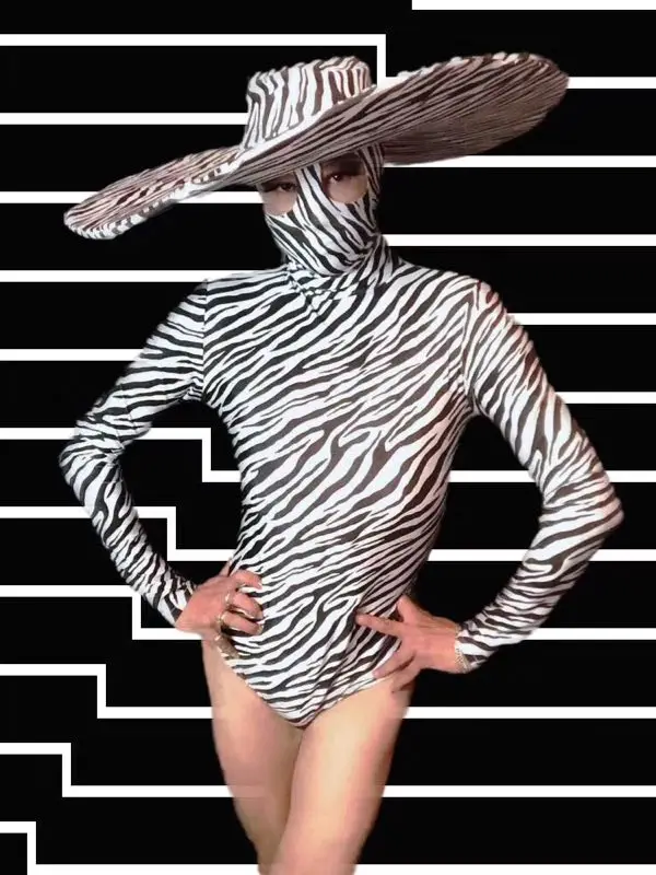 Black White Striped Stretch Sexy Bodysuit Big Hat Nightclub Female Singer DJ Dance Group Costume Bar Party Catwalk Stage Clothes
Black White Striped Stretch Sexy Bodysuit Big Hat Nightclub Female Singer DJ Dance Group Costume Bar Party Catwalk Stage Clothes
