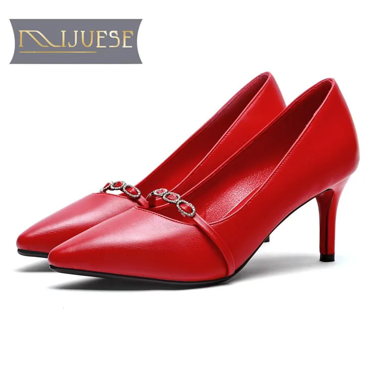 MLJUESE 2018 women pumps autumn spring crystal pointed toe slip on pumps thin heel high heels pumps wedding office lady shoes
MLJUESE 2018 women pumps autumn spring crystal pointed toe slip on pumps thin heel high heels pumps wedding office lady shoes