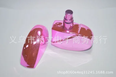 by dhl or ems 500pcs Fashion Heart Shape Perfume Bottle Refillable Empty 25ml Travel Mini Atomizer Spray Pump hot
by dhl or ems 500pcs Fashion Heart Shape Perfume Bottle Refillable Empty 25ml Travel Mini Atomizer Spray Pump hot