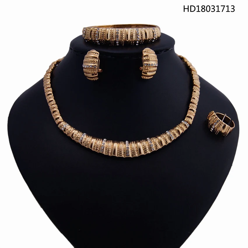HD18031713