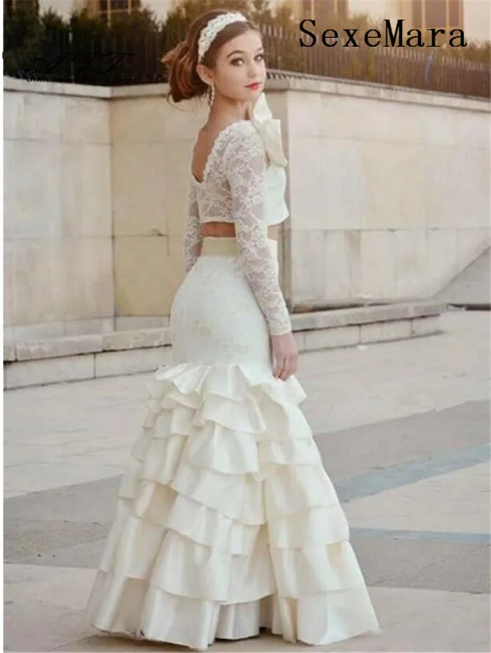 Two Pieces Flower Girls dresses for Wedding Lace Top Long Sleeves Kids Birthday Dress Pageant Gown Kids Clothes
Two Pieces Flower Girls dresses for Wedding Lace Top Long Sleeves Kids Birthday Dress Pageant Gown Kids Clothes