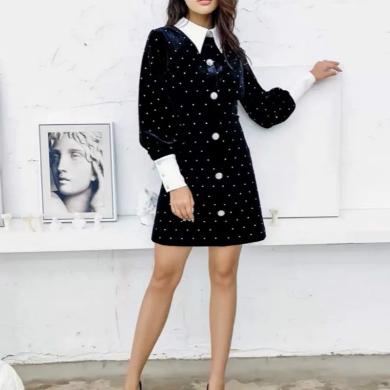 New 2019 Spring Velvet Dress Women Diamonds Dots Mini Luxury Buttons Designer Ladies Patchwork Dresses Top Quality Party Vestido
New 2019 Spring Velvet Dress Women Diamonds Dots Mini Luxury Buttons Designer Ladies Patchwork Dresses Top Quality Party Vestido