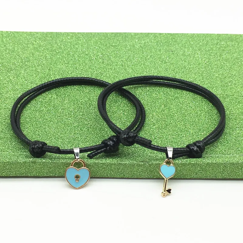 2 PCS/Set Couple Bracelets Handmade Rope Chain Cute Key and Lock Heart Bracelets Fashion Jewelry for Lovers Gifts for Women
2 PCS/Set Couple Bracelets Handmade Rope Chain Cute Key and Lock Heart Bracelets Fashion Jewelry for Lovers Gifts for Women