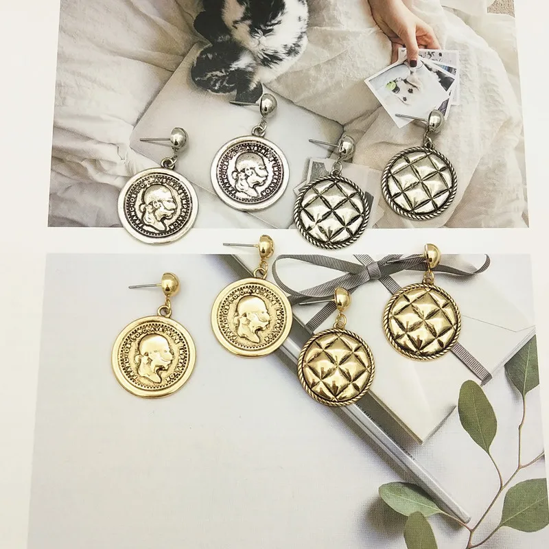 Vintage Round Coin Pendant Drop Earrings For Women Head Portrait Face Earrings Fashion Statement Party jewelry Gift Bijoux
Vintage Round Coin Pendant Drop Earrings For Women Head Portrait Face Earrings Fashion Statement Party jewelry Gift Bijoux