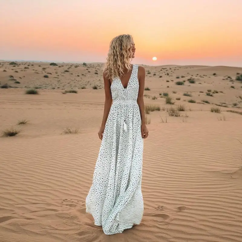 Summer Dress Women Polka Dot V Neck Sleeveless Sundress Loose Maxi Long Beach Vintage Women Wave Point Long Dress
Summer Dress Women Polka Dot V Neck Sleeveless Sundress Loose Maxi Long Beach Vintage Women Wave Point Long Dress