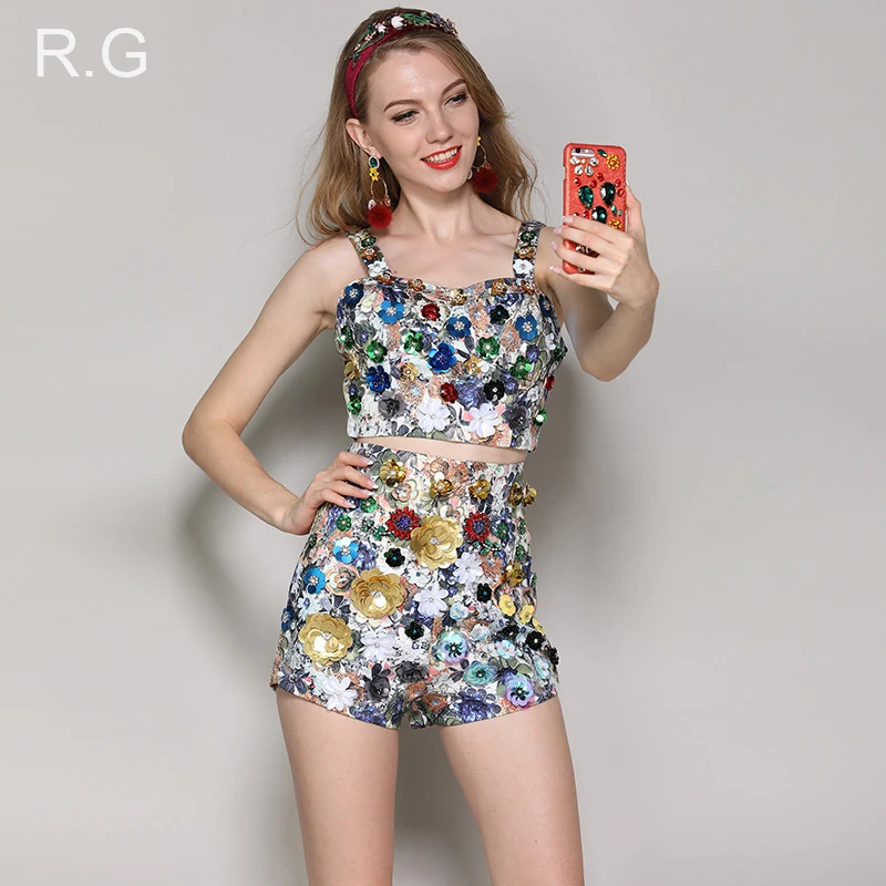 Luxury Beading Appliques Shorts Set Women Crop Top A-Line Short Pants Women High Street Print 2 Piece Set Top and Pants Outfits
Luxury Beading Appliques Shorts Set Women Crop Top A-Line Short Pants Women High Street Print 2 Piece Set Top and Pants Outfits