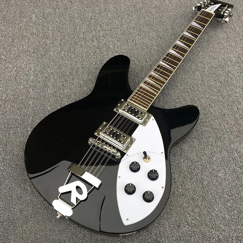 High quality, 360-12 string electric guitar, black body with cream binding, real photos show, All Color are Available
High quality, 360-12 string electric guitar, black body with cream binding, real photos show, All Color are Available