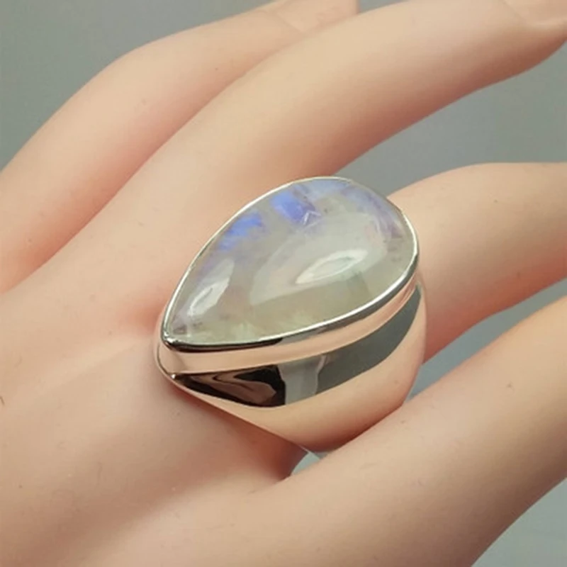 New Women Silver Color Moonlight Rings Jewelry Natural Stone Statement Ring Wedding Engagement Punk Style
New Women Silver Color Moonlight Rings Jewelry Natural Stone Statement Ring Wedding Engagement Punk Style