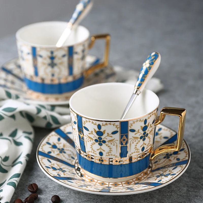 Europe Phnom Penh Coffee Cup and saucers Ceramic Coffee Cups British Afternoon Tea Teacup Porcelain Home Party Drinkware 160ML
Europe Phnom Penh Coffee Cup and saucers Ceramic Coffee Cups British Afternoon Tea Teacup Porcelain Home Party Drinkware 160ML