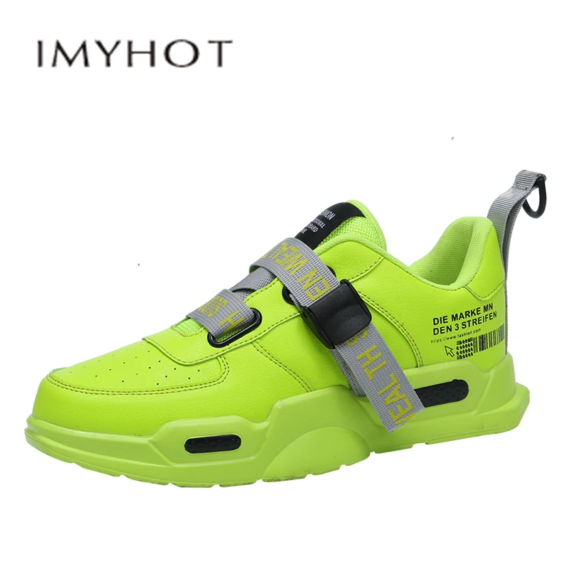Outdoor men's sneakers Wild fashion Skateboarding Shoes Casual English alphabet design Comfortable fabrics New trend
Outdoor men's sneakers Wild fashion Skateboarding Shoes Casual English alphabet design Comfortable fabrics New trend