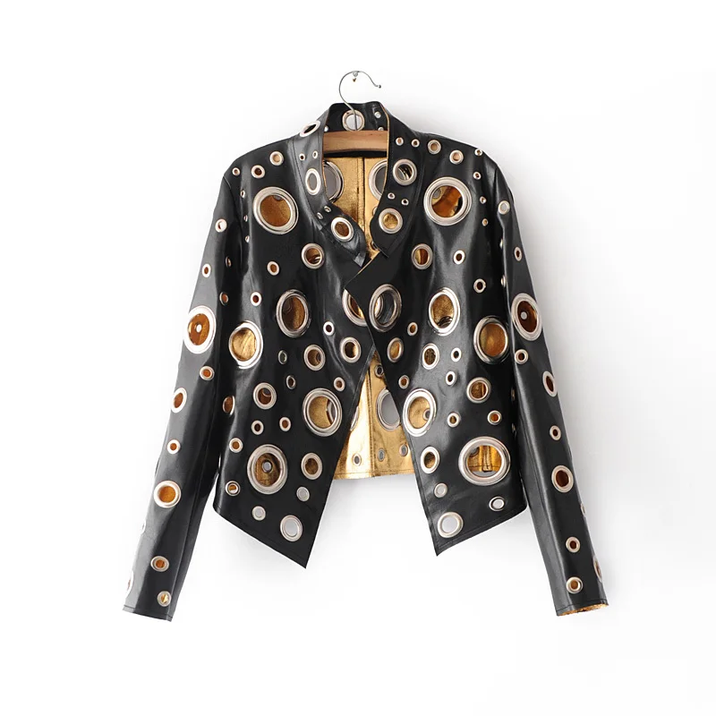 Popular Cool Black Glod Silver Colors Pu Leather Jackets Punk Metal Circle Rivets Hollow Out Ladies Coat Streetwear 2019 Y148
Popular Cool Black Glod Silver Colors Pu Leather Jackets Punk Metal Circle Rivets Hollow Out Ladies Coat Streetwear 2019 Y148