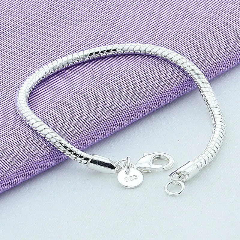 Wholesale 925 Sterling Silver Fashion Bracelet/Bangle Jewelry Trendy Women Plata Brazaletes Snake Chain Charm Bracelets
Wholesale 925 Sterling Silver Fashion Bracelet/Bangle Jewelry Trendy Women Plata Brazaletes Snake Chain Charm Bracelets
