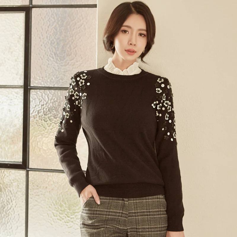2019 Autumn/winter fashion thermal jumper black sweater hand-embroidered sequined beaded women's suitmujie celebrity unif
2019 Autumn/winter fashion thermal jumper black sweater hand-embroidered sequined beaded women's suitmujie celebrity unif