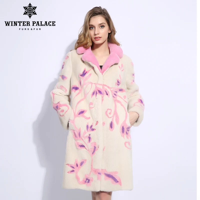 Pink print 3D Stereogram mink fur coat Long winter real fur mink fur coat Velvet level natural mink fur coats
Pink print 3D Stereogram mink fur coat Long winter real fur mink fur coat Velvet level natural mink fur coats