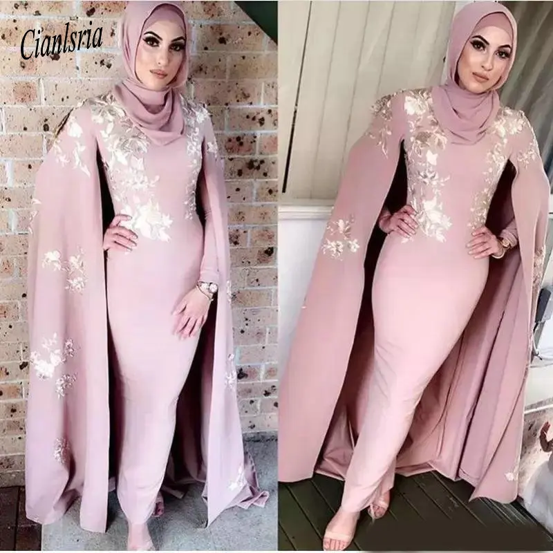 Elegant Dusty Pink Evening Dresses Gold Appliques Long Sleeve Sheath Dubai Kaftan Abaya Long Muslim Formal Gowns High Neck Dress
Elegant Dusty Pink Evening Dresses Gold Appliques Long Sleeve Sheath Dubai Kaftan Abaya Long Muslim Formal Gowns High Neck Dress