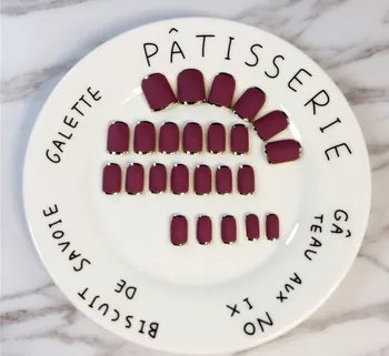 24pcs/set Red dates Matte Fake Nails French Nail Tips with Metal Side Full Cover Metallic Gold French Artificial Nail Faux Olge
24pcs/set Red dates Matte Fake Nails French Nail Tips with Metal Side Full Cover Metallic Gold French Artificial Nail Faux Olge