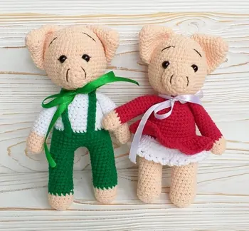 crochet armigurumi rattle toy pig lover model number 8133
crochet armigurumi rattle toy pig lover model number 8133