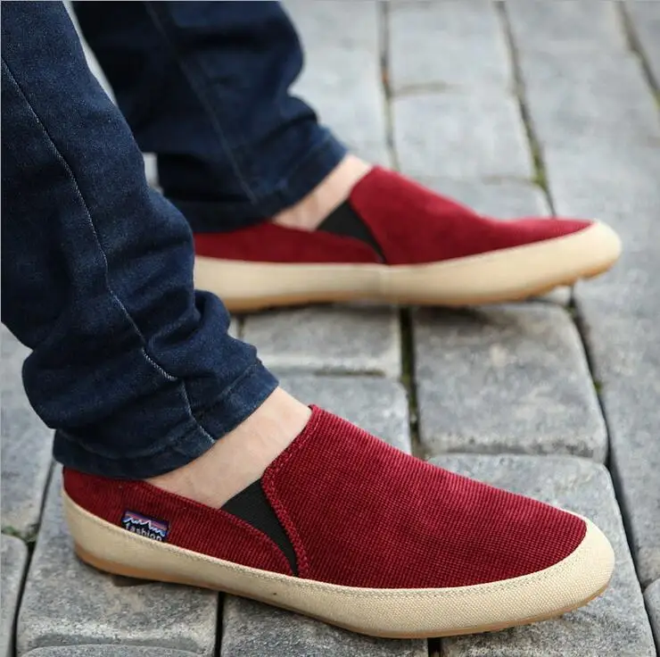 New 2018 Spring and autumn men casual shoes man spring autumn Loafers England Fashion Zapato Breathable Slip on flats Size39-44
New 2018 Spring and autumn men casual shoes man spring autumn Loafers England Fashion Zapato Breathable Slip on flats Size39-44