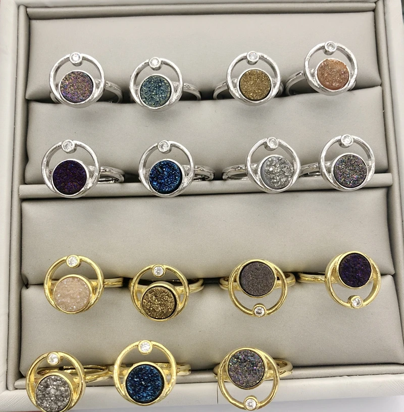 Worth Buying Mixed Natural Geode Drusy Ring.Quartz Crystal Druzy Ring Gem stone Ring,Jewelry Finger Ring,10pcs/lot
Worth Buying Mixed Natural Geode Drusy Ring.Quartz Crystal Druzy Ring Gem stone Ring,Jewelry Finger Ring,10pcs/lot