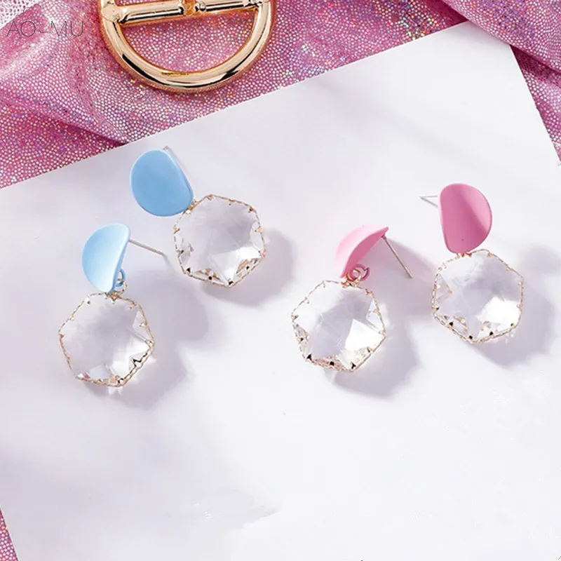 AOMU S925 Sterling Silver Pin Crystal Transparent Geometric Hexagon Pink Dangle Drop Earrings for Women Girl Party Jewelry Gift
AOMU S925 Sterling Silver Pin Crystal Transparent Geometric Hexagon Pink Dangle Drop Earrings for Women Girl Party Jewelry Gift