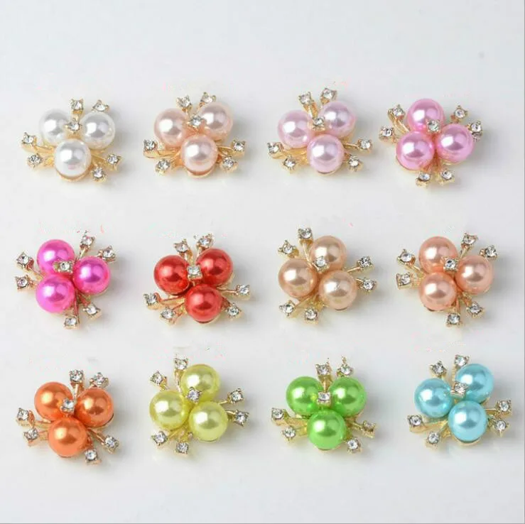 60pcs/lot mix colors pearl rhinestone buttons hair embellishment brooches cellphone decorations
60pcs/lot mix colors pearl rhinestone buttons hair embellishment brooches cellphone decorations