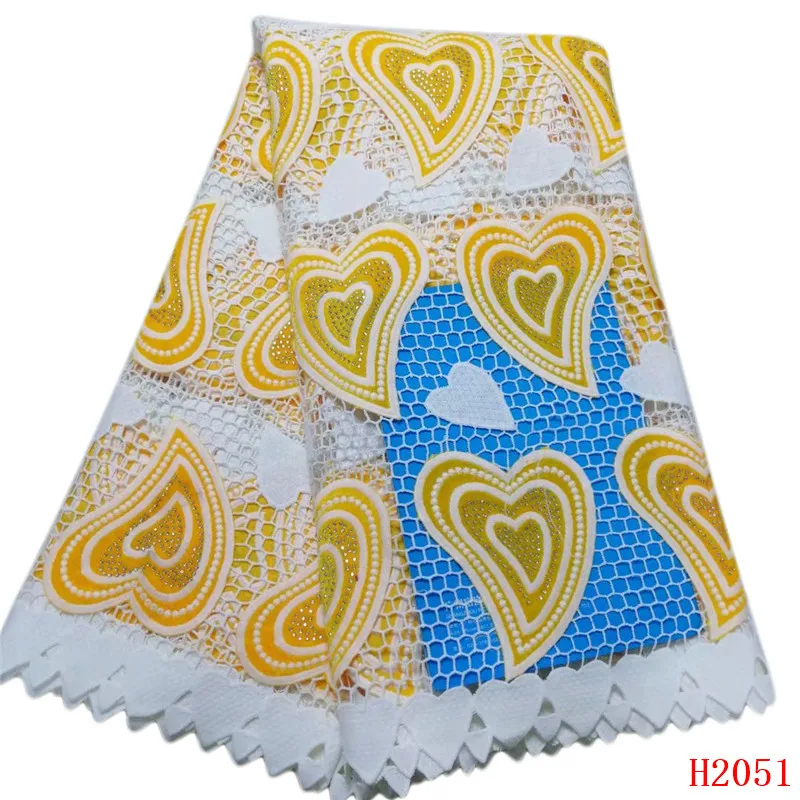 High Quality Lace 2019 Yellow/White Nigeria Embroidery Lace Guipure Fabric Rhinestones African Cord Lace Fabric for Women HX2051
High Quality Lace 2019 Yellow/White Nigeria Embroidery Lace Guipure Fabric Rhinestones African Cord Lace Fabric for Women HX2051