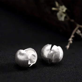 Sterling Silver, Korean Silk, Silk Lady, Earrings, Simple, Fashionable Personalized, New Ear Accessories Wholesale.
Sterling Silver, Korean Silk, Silk Lady, Earrings, Simple, Fashionable Personalized, New Ear Accessories Wholesale.