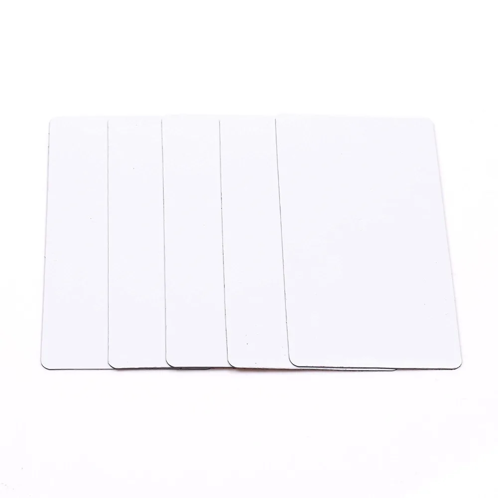 Pack of 5 Rewritable Dry Erase Magnetic Tape Strips Labels Tags, 4 x 2 Inches(5x10cm)
Pack of 5 Rewritable Dry Erase Magnetic Tape Strips Labels Tags, 4 x 2 Inches(5x10cm)
