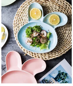 Creative rabbit ear split breakfast plate ceramic dinner plate irregular Western-style plate children's tableware
Creative rabbit ear split breakfast plate ceramic dinner plate irregular Western-style plate children's tableware