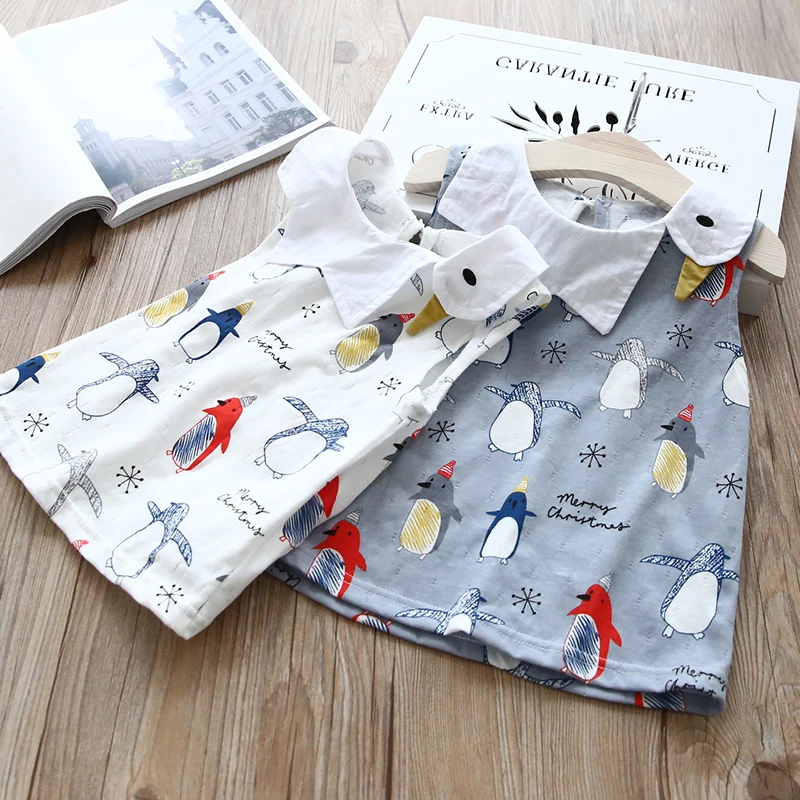 New summer leisure children cotton vest private cartoon penguin sleeveless vest T-shirt
New summer leisure children cotton vest private cartoon penguin sleeveless vest T-shirt