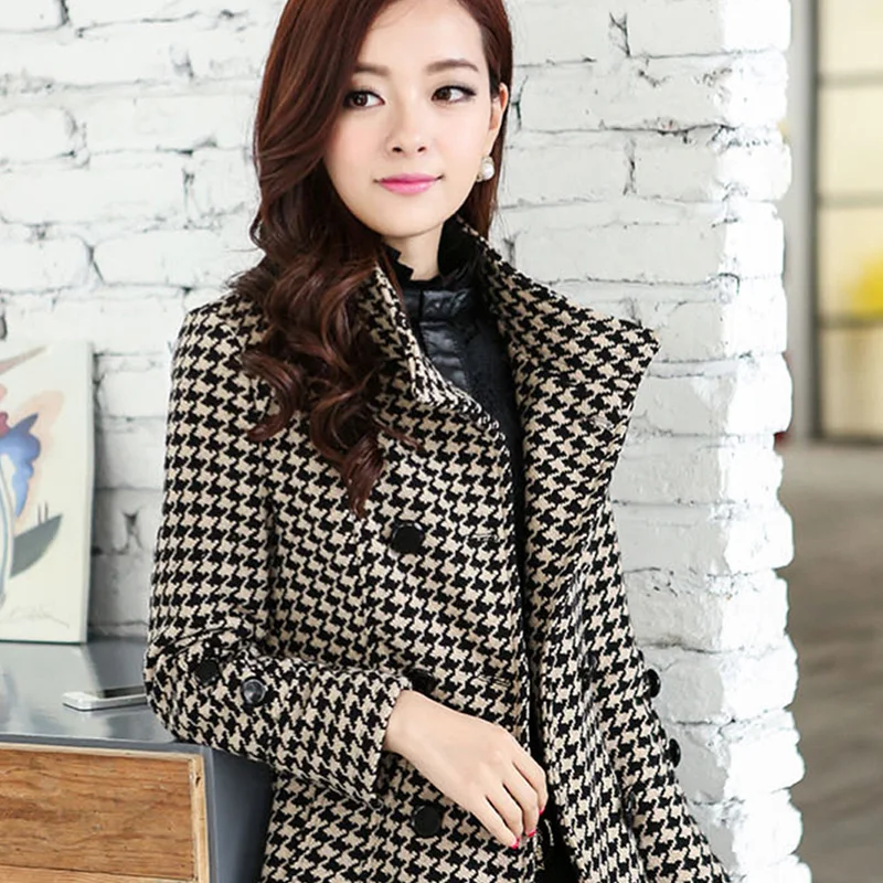 Autumn and winter new temperament stand long section of the lattice Windbreaker British wind Double breasted Slim coat TB7689
Autumn and winter new temperament stand long section of the lattice Windbreaker British wind Double breasted Slim coat TB7689