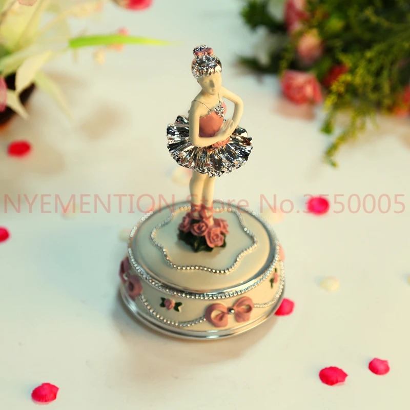Ballet dance girl music box exquisite fashion gold plated quality gift ballerina rotating music box 5pcs
Ballet dance girl music box exquisite fashion gold plated quality gift ballerina rotating music box 5pcs