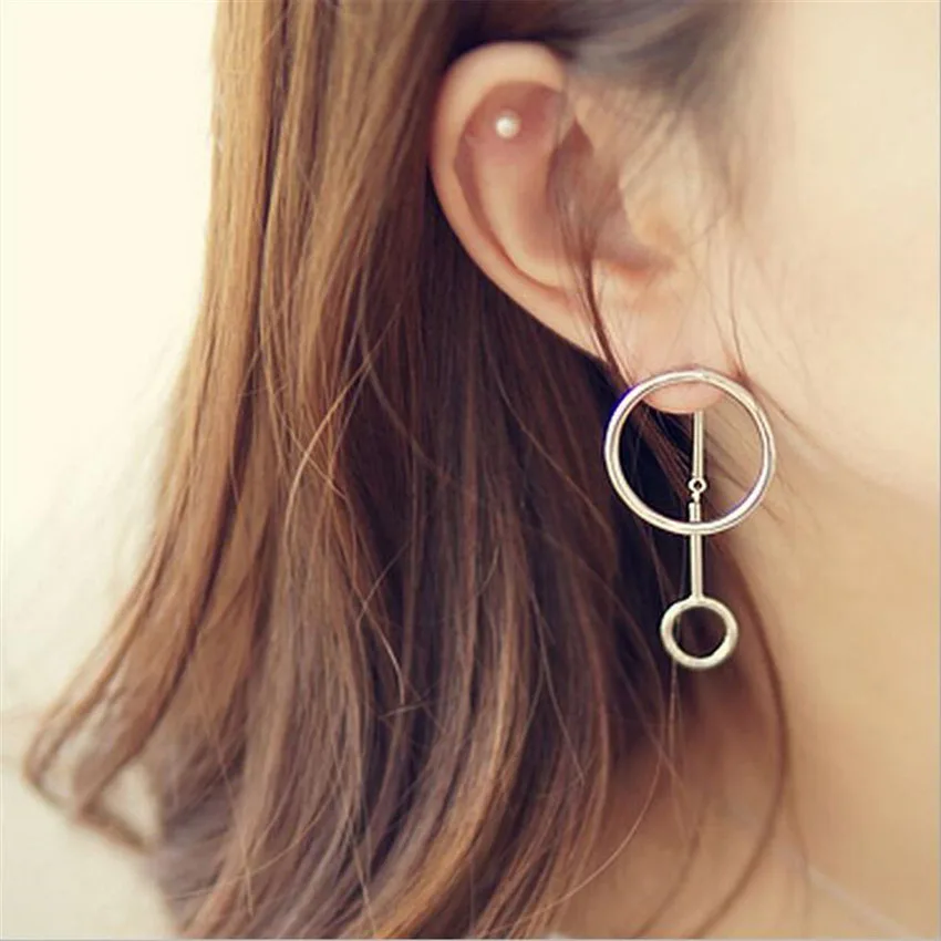 MHS.SUN Women fashion 925 sterling silver earrings circle shape stud earrings vintage female 925 silver jewelry 1pair HN0107
MHS.SUN Women fashion 925 sterling silver earrings circle shape stud earrings vintage female 925 silver jewelry 1pair HN0107