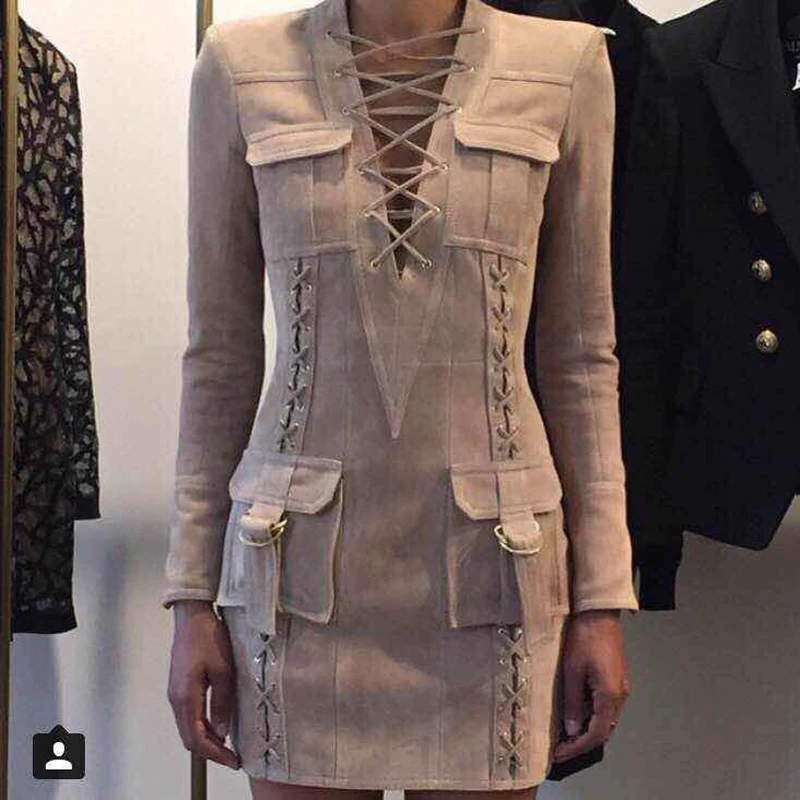 HIGH QUALITY Newest Fashion 2018 BAROCCO Unique Runway Dress Women's Long Sleeve Deep V Lacing Vintage Faux Suede Dress
HIGH QUALITY Newest Fashion 2018 BAROCCO Unique Runway Dress Women's Long Sleeve Deep V Lacing Vintage Faux Suede Dress