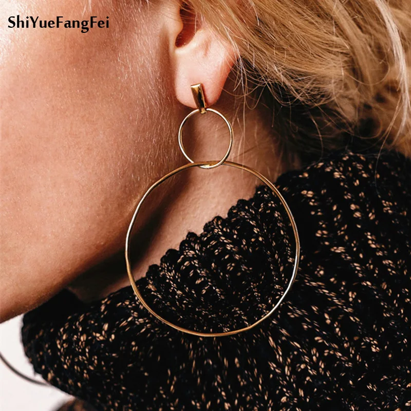 1 Pair Simple Elegant Hoop Earring Women Earrings Geometric Round Circle Ear Hoop Jewelry Brincos Jewelry huggie circle earrings
1 Pair Simple Elegant Hoop Earring Women Earrings Geometric Round Circle Ear Hoop Jewelry Brincos Jewelry huggie circle earrings