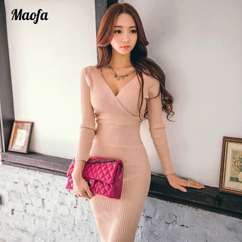 Warm Charm Women split Sweater Dress 2018 Fall Winter Long Sexy V neck Bodycon Dresses with belt Skinny Knitted Dress Vestido
Warm Charm Women split Sweater Dress 2018 Fall Winter Long Sexy V neck Bodycon Dresses with belt Skinny Knitted Dress Vestido
