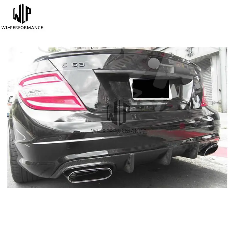 08 C63 AMG 后唇 旅行版 1