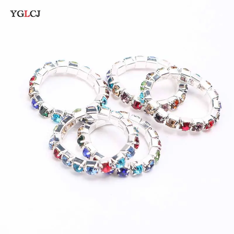 YGLCJ 2018 New Fashion Transparent Crystal Ring Ladies Stretch Single Row Crystal Ring Bride Jewelry Ladies Jewelry Gold Silver
YGLCJ 2018 New Fashion Transparent Crystal Ring Ladies Stretch Single Row Crystal Ring Bride Jewelry Ladies Jewelry Gold Silver