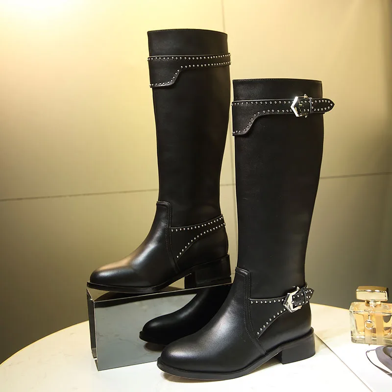 Hot Black Woman Boots Round Toe Long Booties Metal Belt Buckle Design Shoes Rivets Embellished Knee High Boots Hommes Chaussures
Hot Black Woman Boots Round Toe Long Booties Metal Belt Buckle Design Shoes Rivets Embellished Knee High Boots Hommes Chaussures