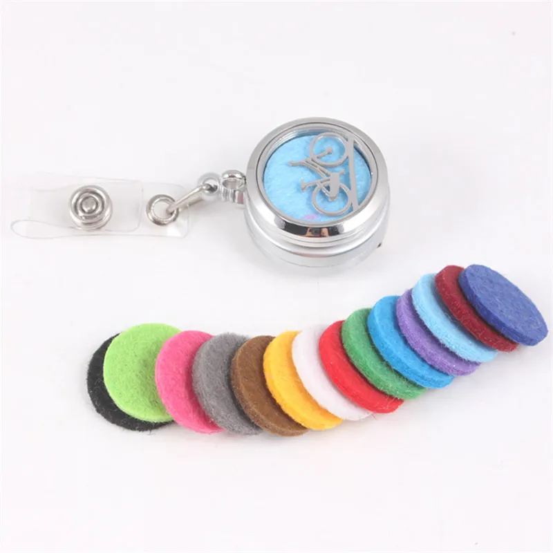 Bike Perfume Locket Badge Holder Eyeglass Holder 30MM Screw Essential Oil Locket Metal Retractable Badge Reel Key 2018 keychains
Bike Perfume Locket Badge Holder Eyeglass Holder 30MM Screw Essential Oil Locket Metal Retractable Badge Reel Key 2018 keychains
