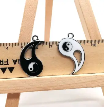 Hot Sale 100 pcs Cartoon Black and white tai chi Charm Pendants DIY Jewelry Making Accessories For Best Gift k-68
Hot Sale 100 pcs Cartoon Black and white tai chi Charm Pendants DIY Jewelry Making Accessories For Best Gift k-68