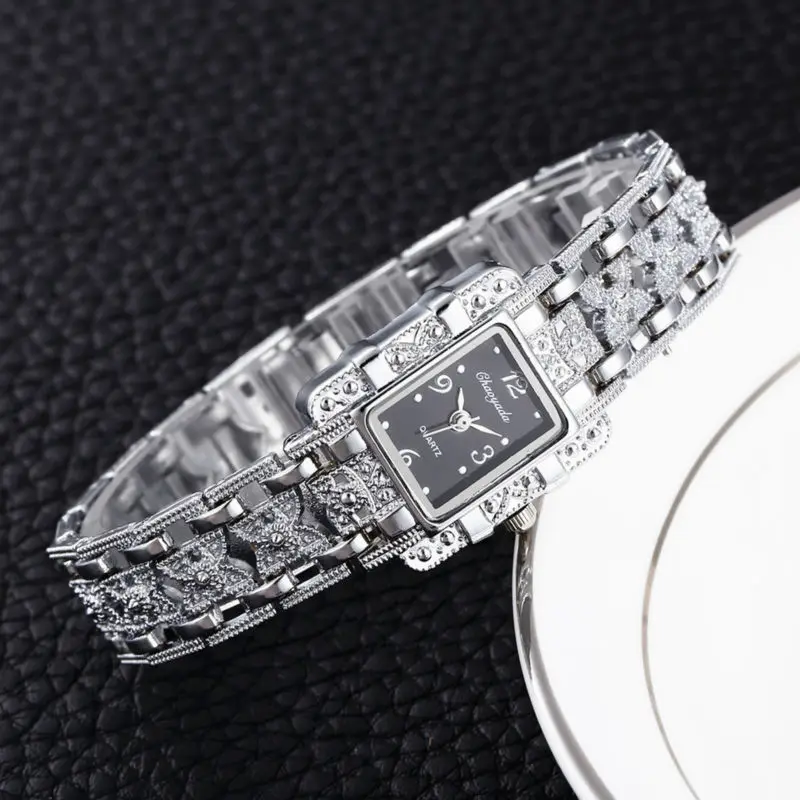 New Sliver Wedding Watches Women Boxes Elegant Dress Saats Full Steel Diamond Femme Hodinky Bangle Wristwatches Relojes Mujer
New Sliver Wedding Watches Women Boxes Elegant Dress Saats Full Steel Diamond Femme Hodinky Bangle Wristwatches Relojes Mujer